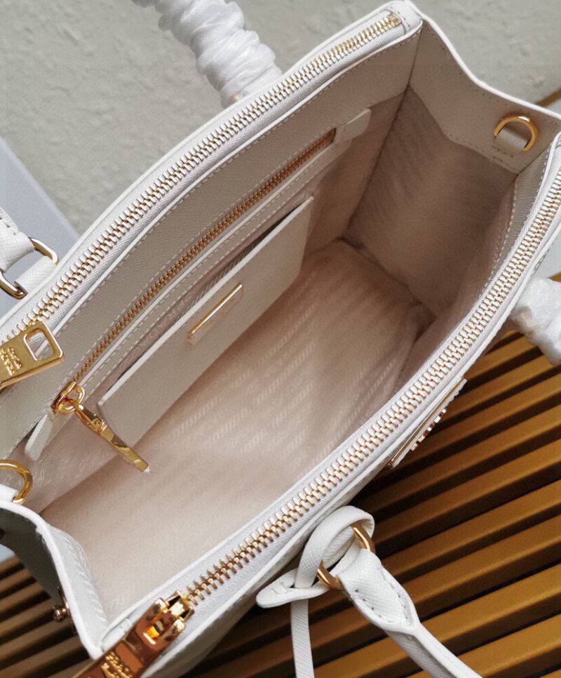 Prada Medium Prada Galleria Saffiano Leather Bag 1BA863